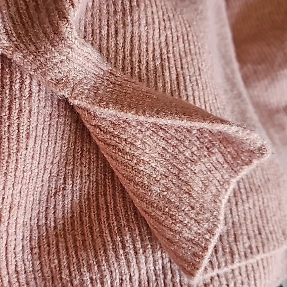 07 Isabel Maternity Sweater Dress - Picture 9 of 10